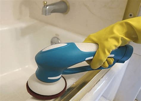 Magic clean bathroom leaner
